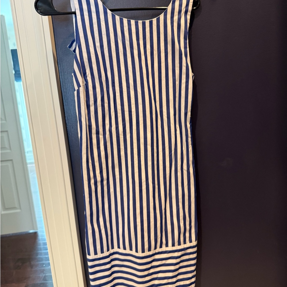 Vineyard Vines Black and White Sleeveless Sheath Dress